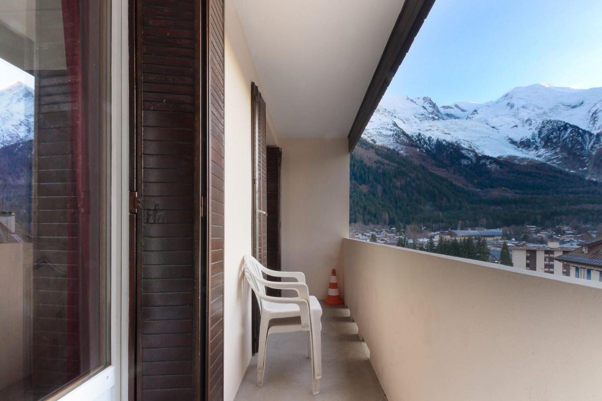 Les Pecles Mt Blanc - Chamonix Center Apartment Exterior photo